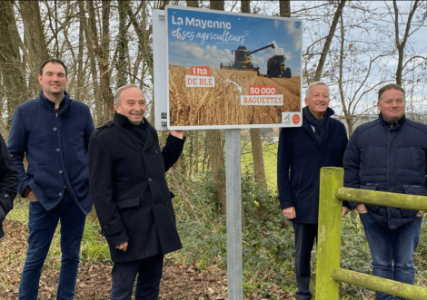 Inauguration avec Olivier Richefou et les élus
