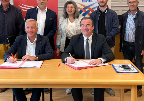 Signature du contrat de territoire entre le Département de la Mayenne et le Pays de Château-Gontier