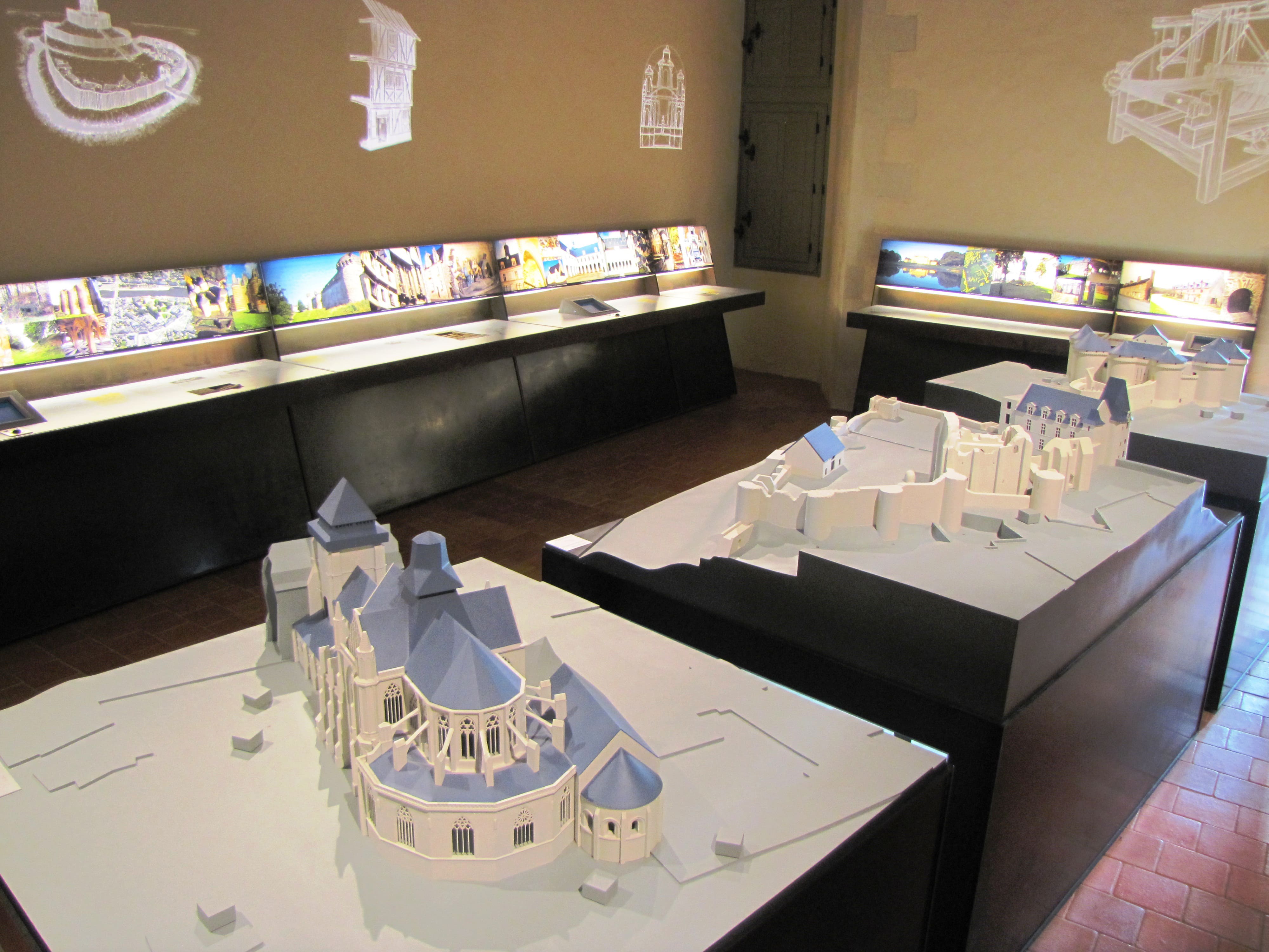 Maquettes réalisées par le CIAP